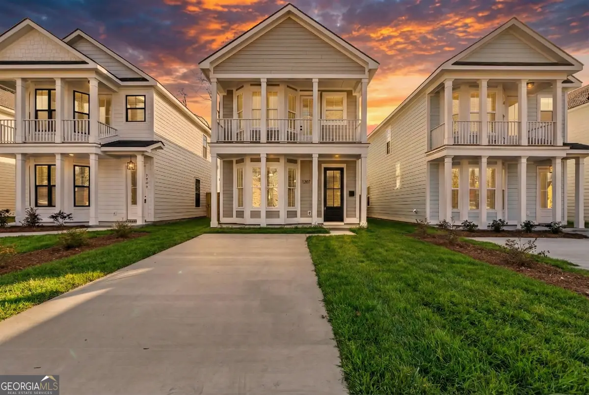 1207 E 34th Street, Savannah, GA 31404 - #1