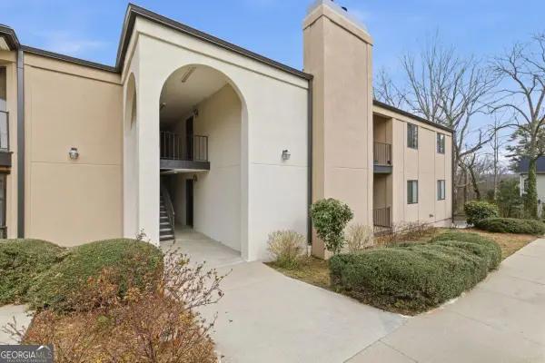 605 Candler Street #B15, Gainesville, GA 30501