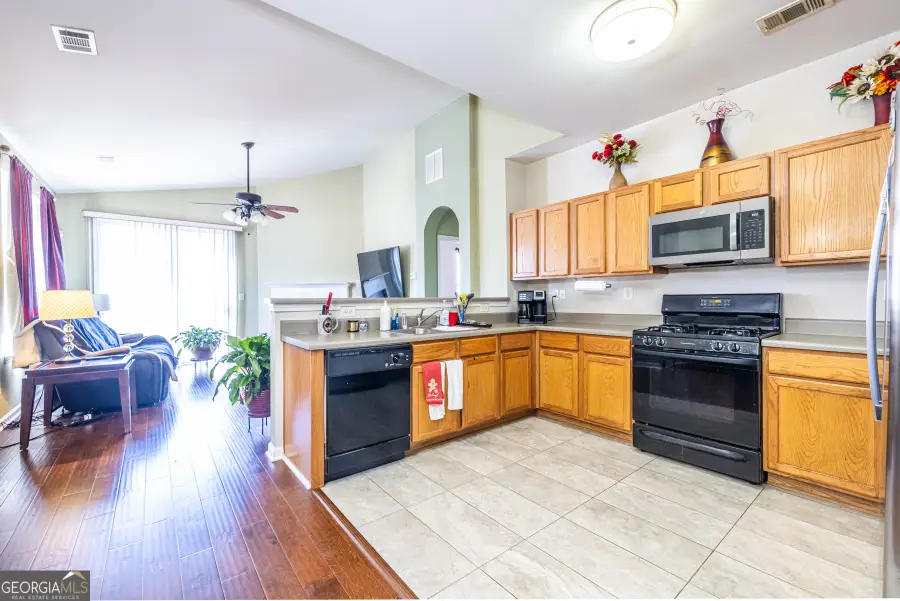 806 Hartstone Court, Fairburn, GA 30213 - #3