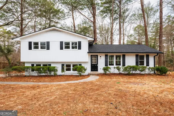 2051 Forest Drive, Fayetteville, GA 30214