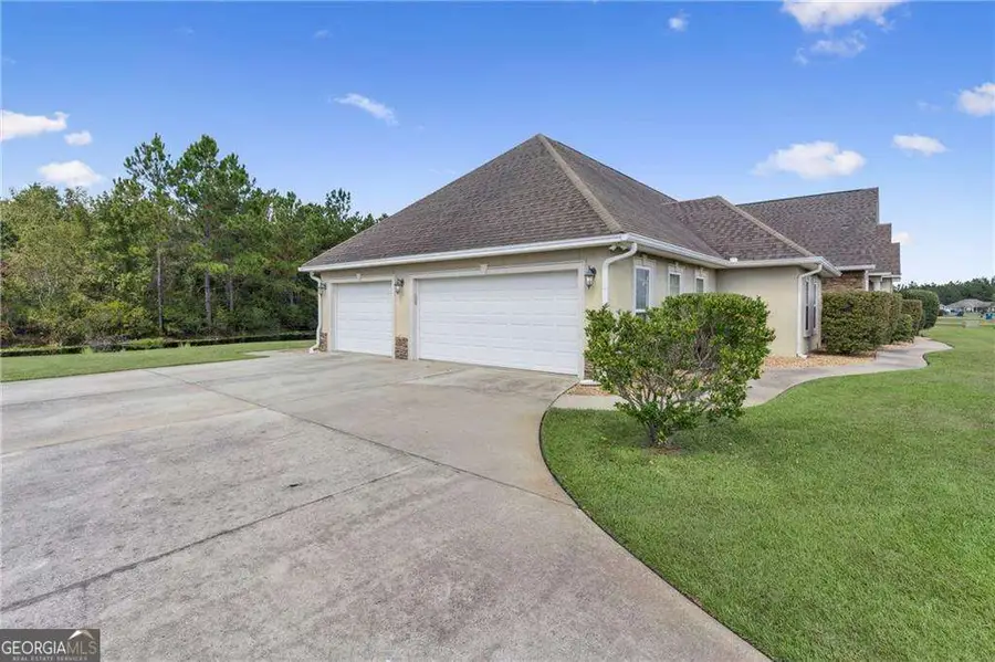 190 Lakes Drive, Brunswick, GA 31523 - #3