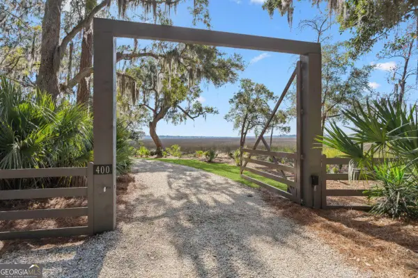 400 Stevens Road, St. Simons, GA 31522