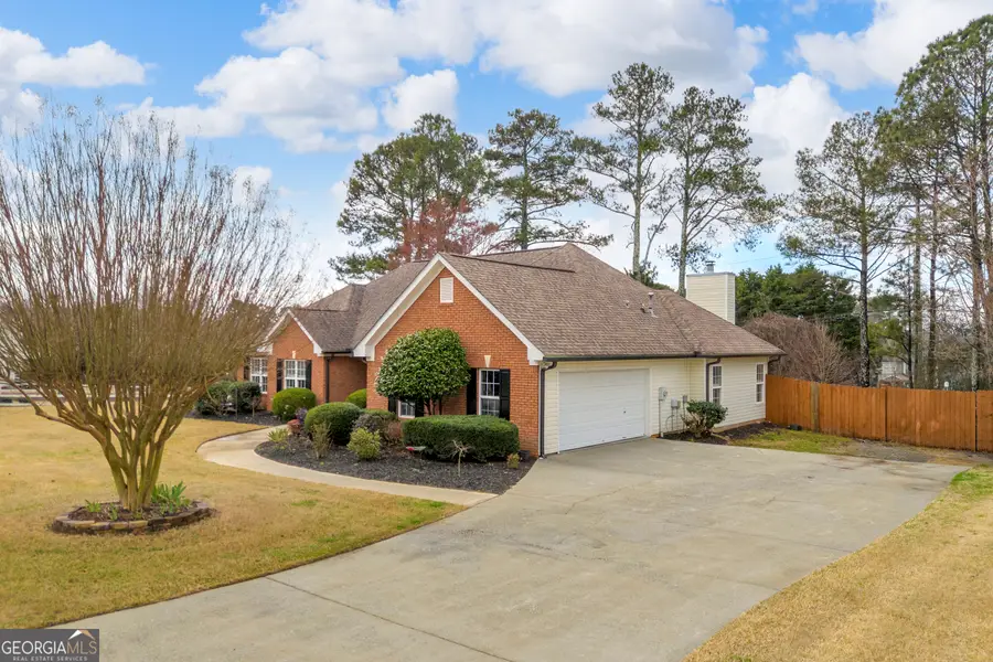 1640 Burnt Oak Way, Dacula, GA 30019 - #2