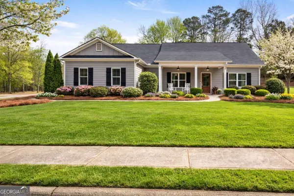 110 Spetchley Way, Bogart, GA 30622