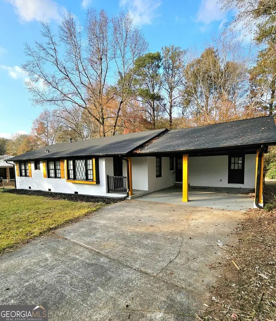 411 E Northwoods Drive, Griffin, GA 30223 - #2