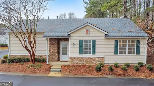 227 Windcroft Circle Nw, Acworth, GA 30101