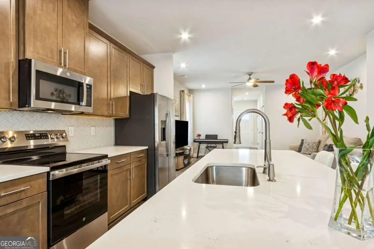 353 Moosehead Trail, Hoschton, GA 30548 - #1