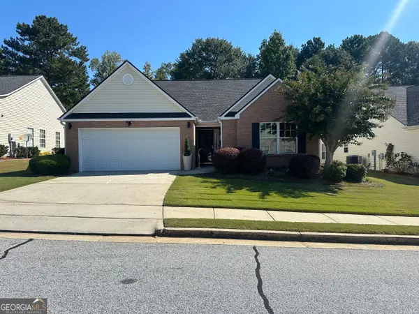 954 Village View Circle, Loganville, GA 30052