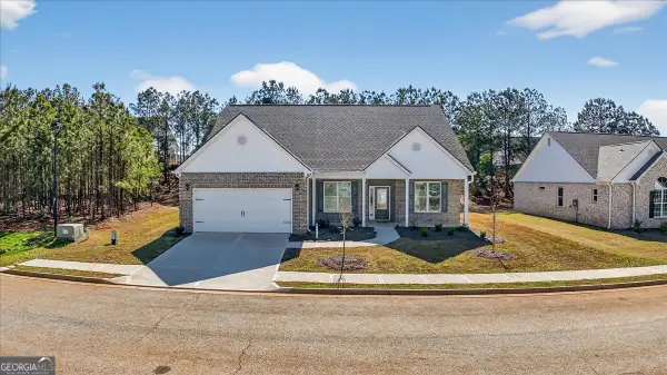 843 Crossroads Court, Social Circle, GA 30025