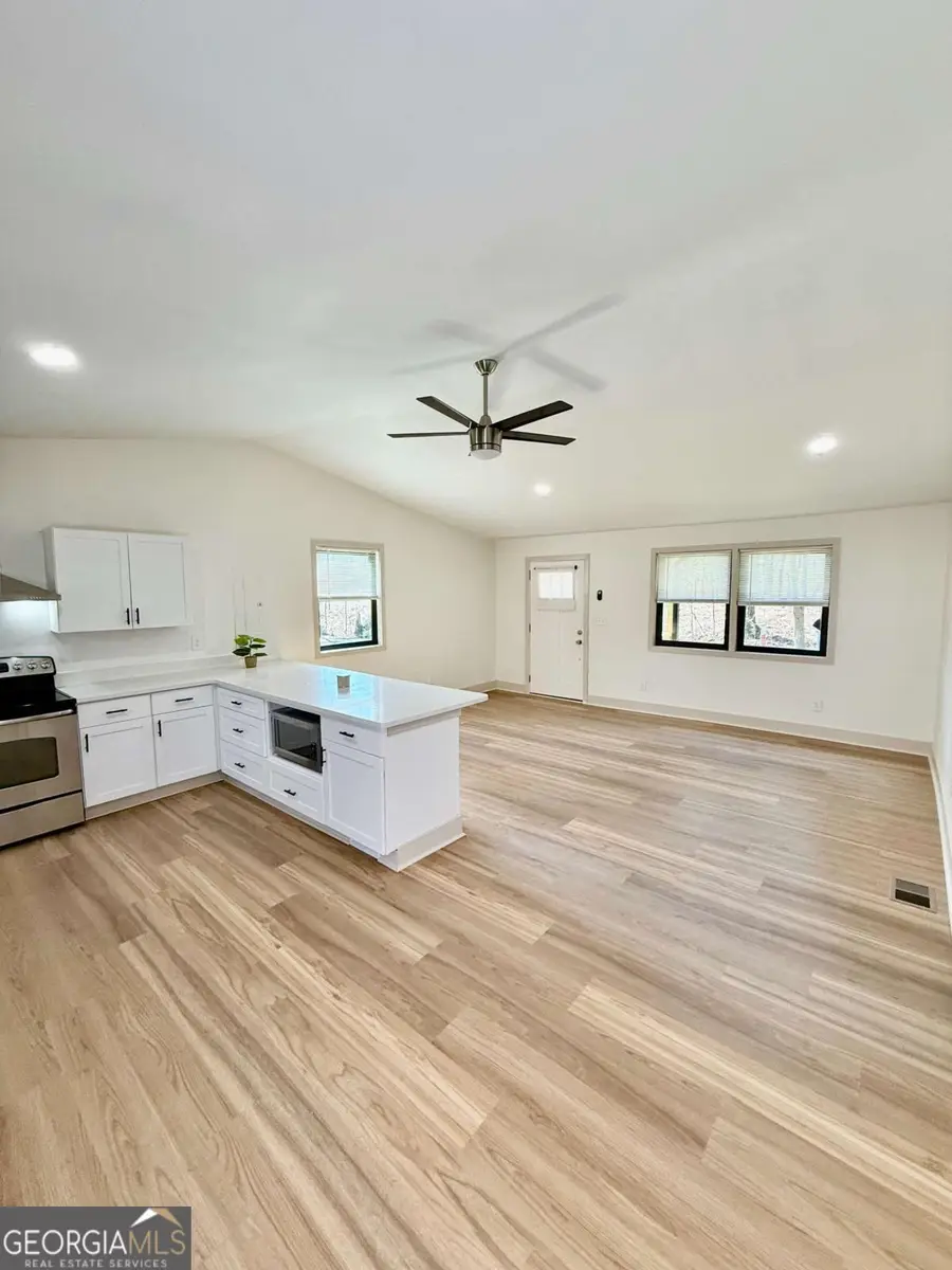 179 George Revell Street, Senoia, GA 30276 - #3