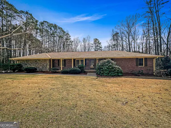 145 Cedar Circle, Fayetteville, GA 30214