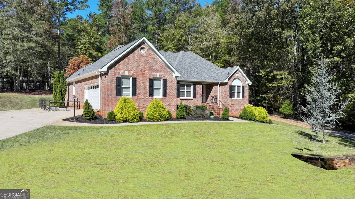 482 Buck Trail, Hoschton, GA 30548 - #1