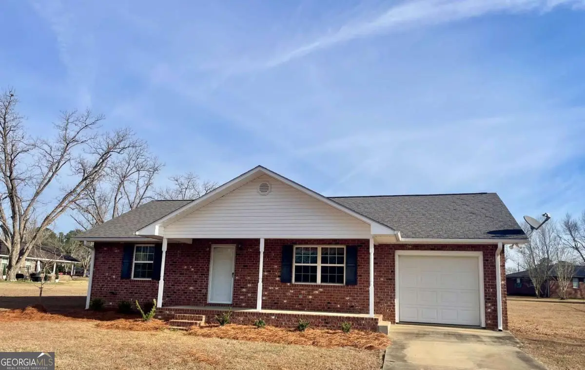 109 Lincoln Drive, Glennville, GA 30427 - #1