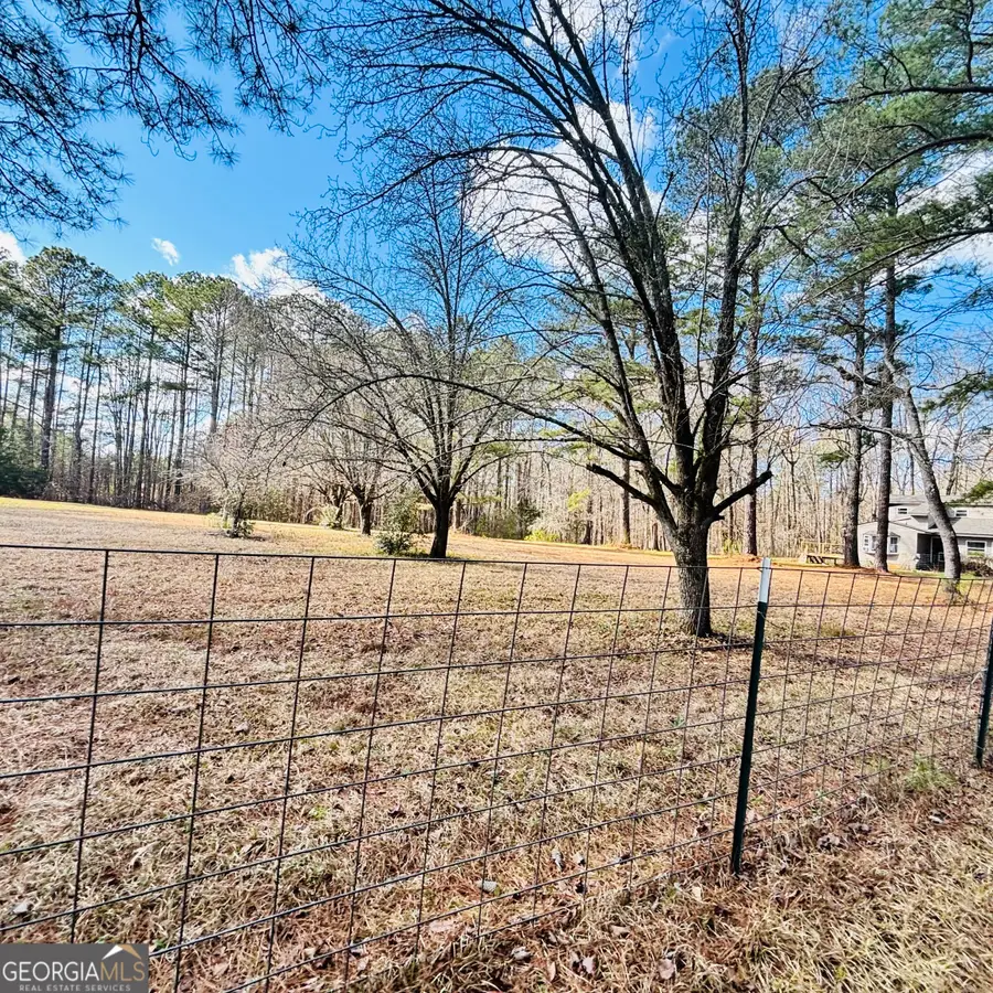 307 Floyd Rd, Forsyth, GA 31029 - #2