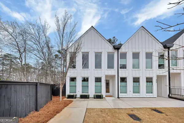 411 Burgundy Way, Woodstock, GA 30188