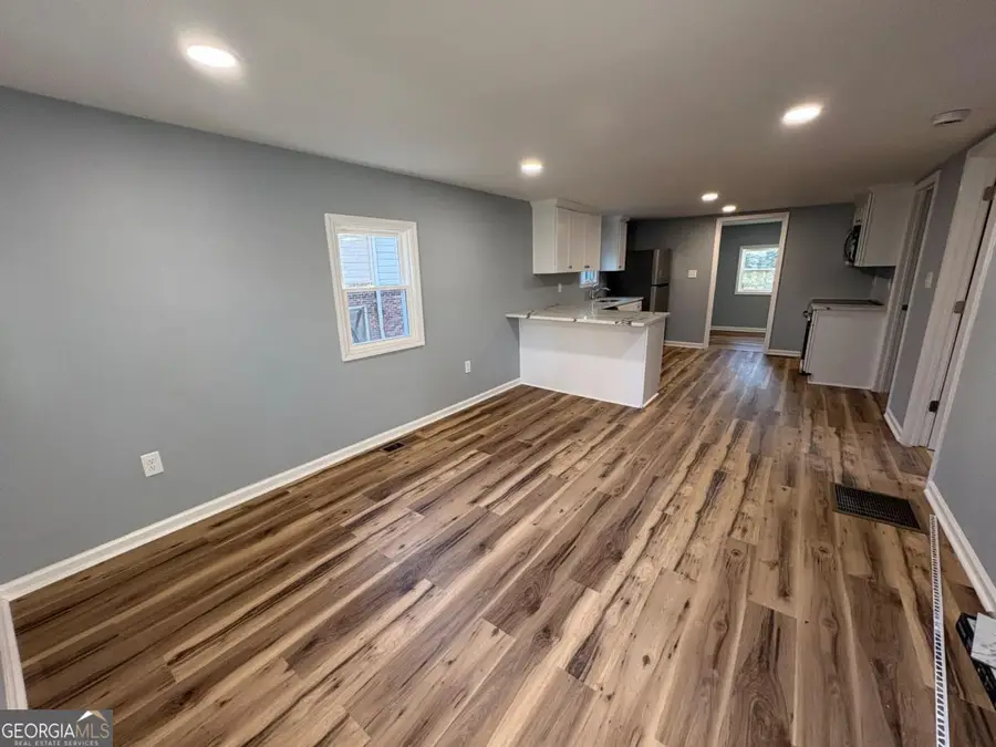 286 Pine Avenue, Commerce, GA 30529 - #3