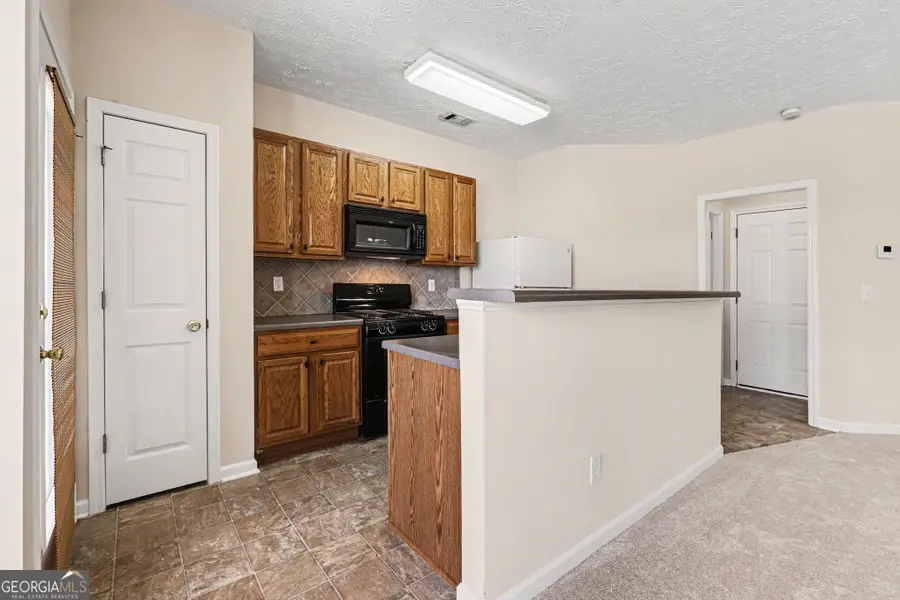 6632 Splashwater Drive, Flowery Branch, GA 30542 - #3