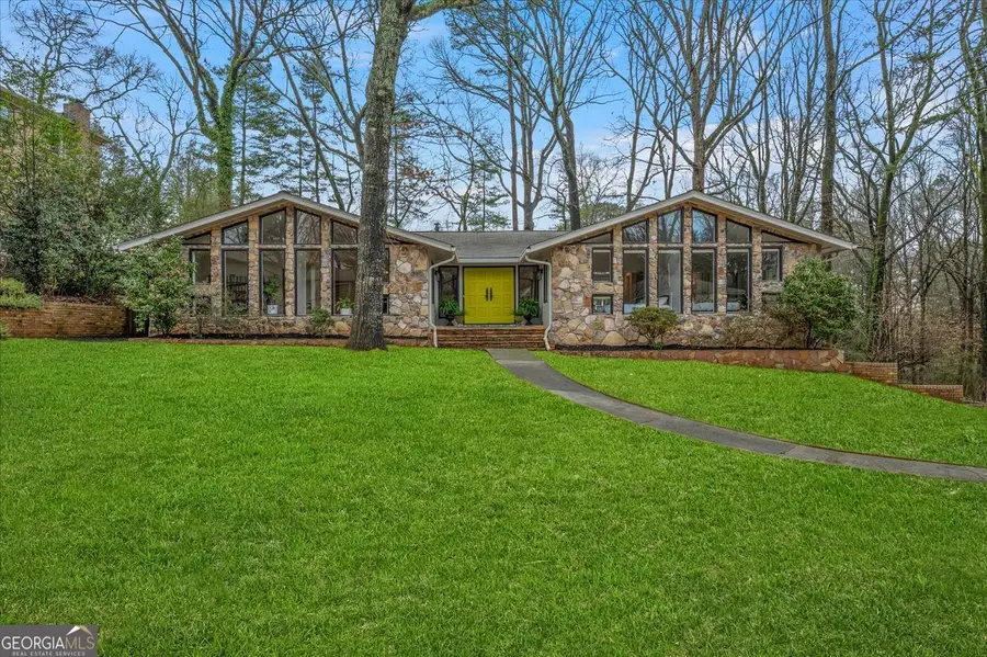 5129 Stratham Drive, Dunwoody, GA 30338 - #2