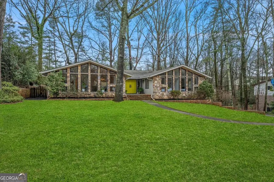 5129 Stratham Drive, Dunwoody, GA 30338 - #3