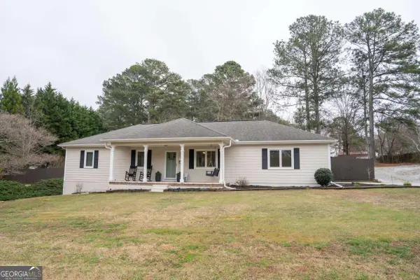 3689 N Sharon Church Road, Loganville, GA 30052