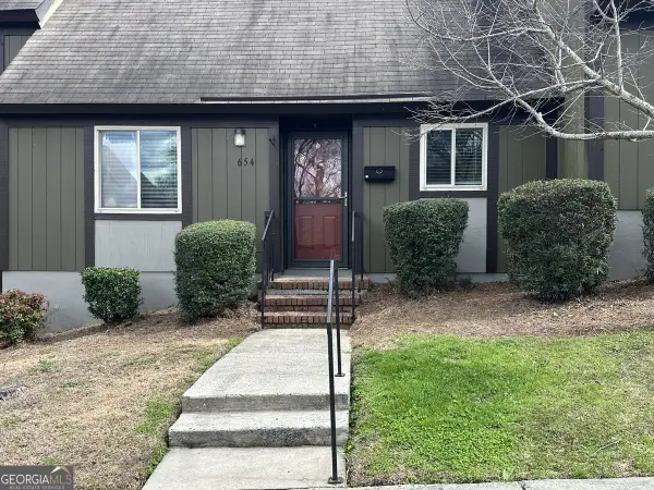 654 Willow Creek Drive, Macon, GA 31204