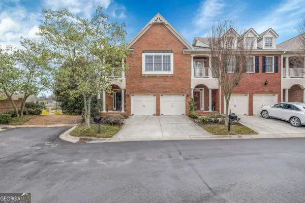 1286 Village Terrace Court, Dunwoody, GA 30338