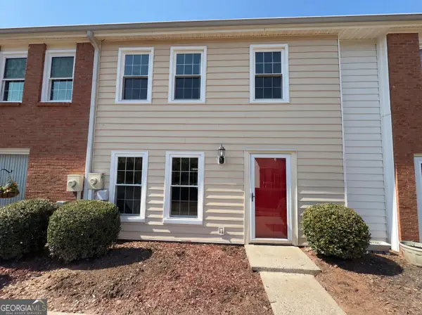 209 High Creek Drive, Roswell, GA 30076