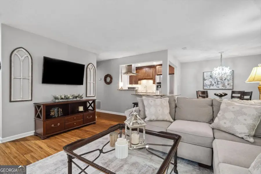 3408 Lake Pointe Circle, Roswell, GA 30075 - #2