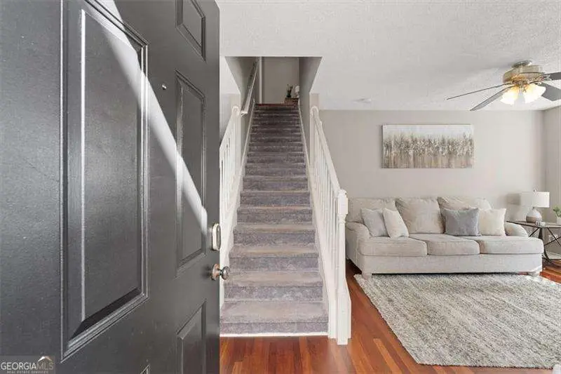 1061 Daventry Crossing, Woodstock, GA 30188 - #2