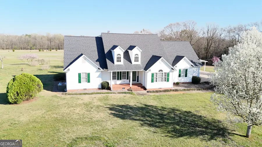 494 S Broad Street, Bowman, GA 30624 - #2