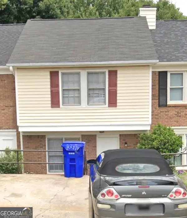 1665 SE Winchester Way, Conyers, GA 30013