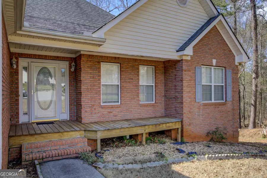 160 Vinnys Way, Covington, GA 30014 - #2