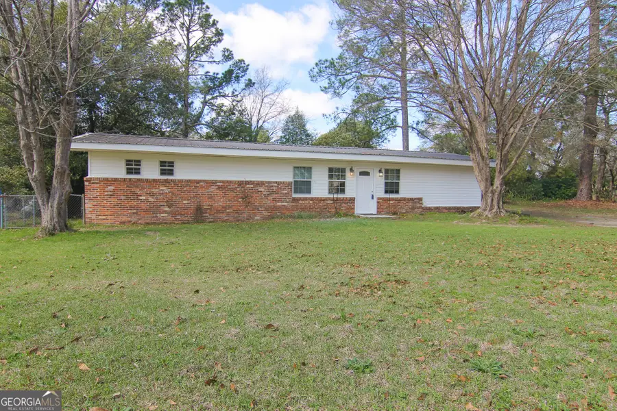 48 Forest Avenue, Butler, GA 31006 - #2