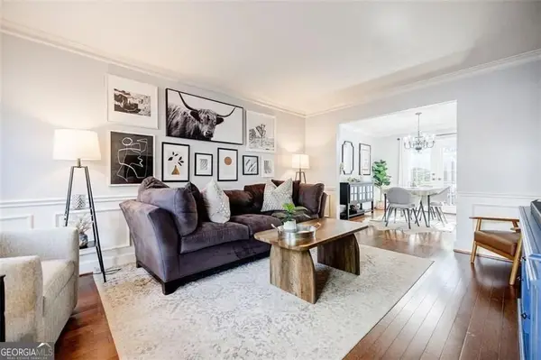 12 NW Palace Green Place Nw, Atlanta, GA 30318