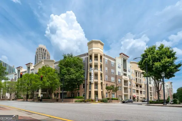 390 17th Street Nw #2040, Atlanta, GA 30363
