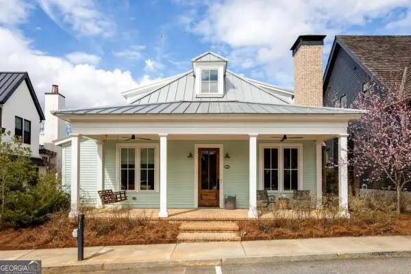 11297 Serenbe Lane, Chattahoochee Hills, GA 30268