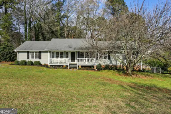 5904 Four Winds Drive Sw, Lilburn, GA 30047