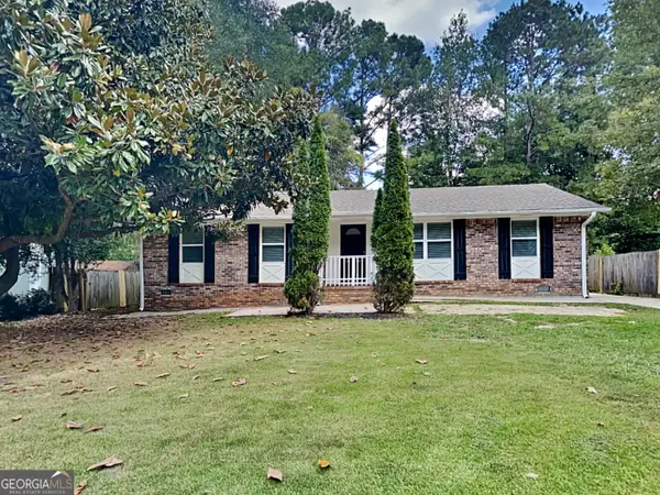 1352 Labelle Street, Jonesboro, GA 30238