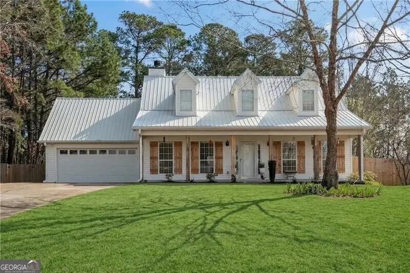 333 Oxford Way, Winder, GA 30680 - #1