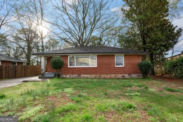 1077 Curtis Drive, Forest Park, GA 30297