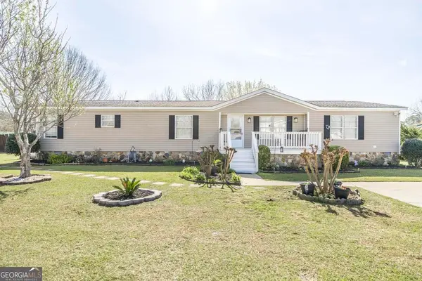 205 Arrlington Bend, Byron, GA 31008