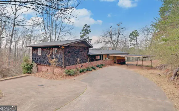 2290 Boy Scout Camp Road, Gainesville, GA 30501