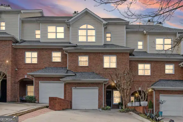 1200 Wing Street #8, Atlanta, GA 30350