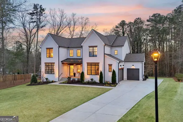 1025 Reed Farm Lane, Roswell, GA 30076