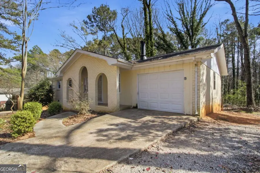 595 Sheppard Road, Stone Mountain, GA 30083 - #3