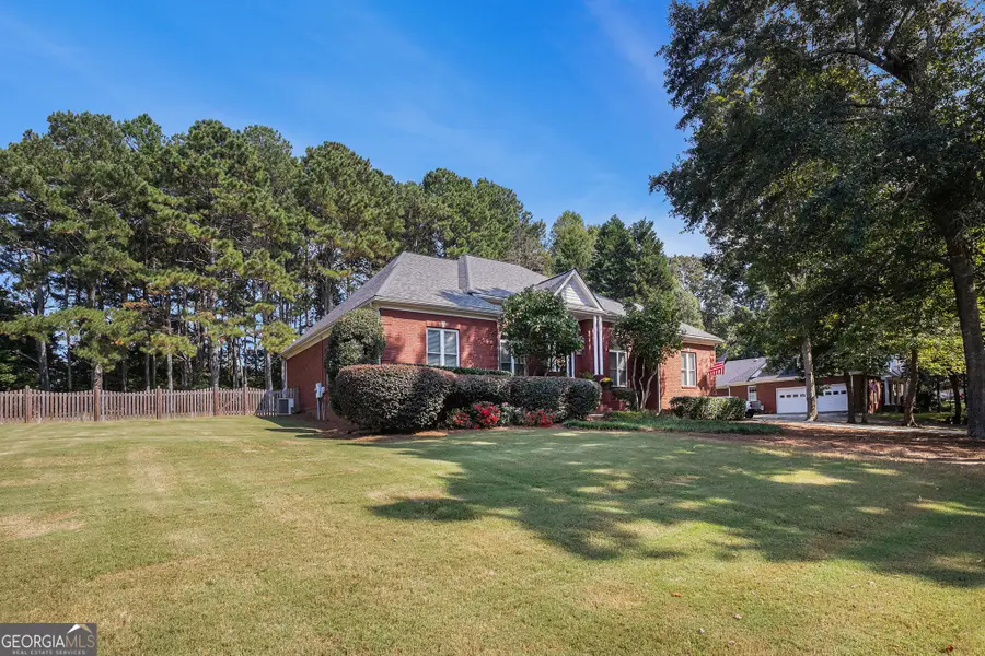 615 Wellington Drive, Winder, GA 30680 - #3