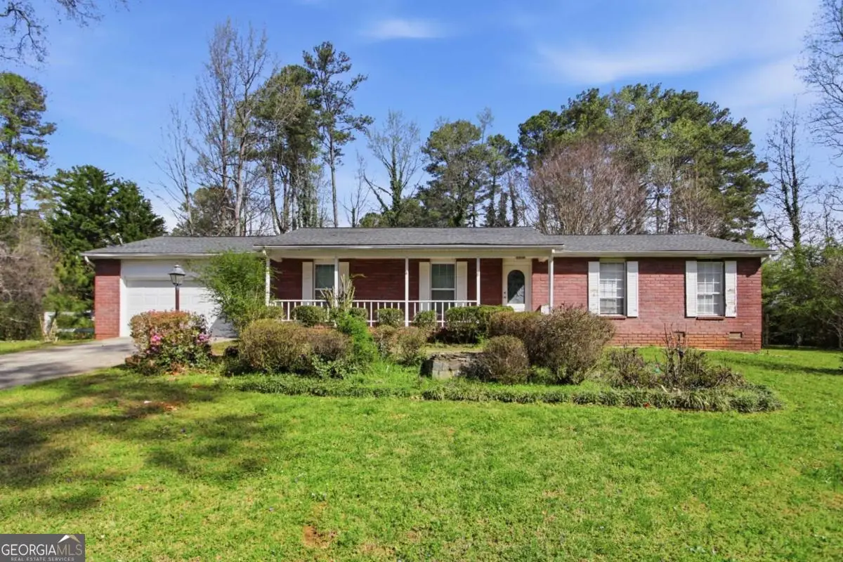 860 Regency Court, Lawrenceville, GA 30044 - #1