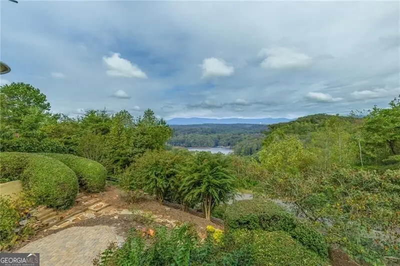 5739 Ridgewater Circle, Gainesville, GA 30506 - #2