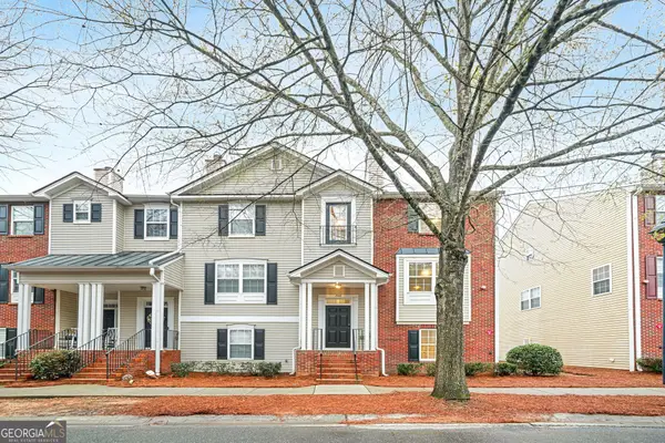 206 Village Square Drive, Woodstock, GA 30188