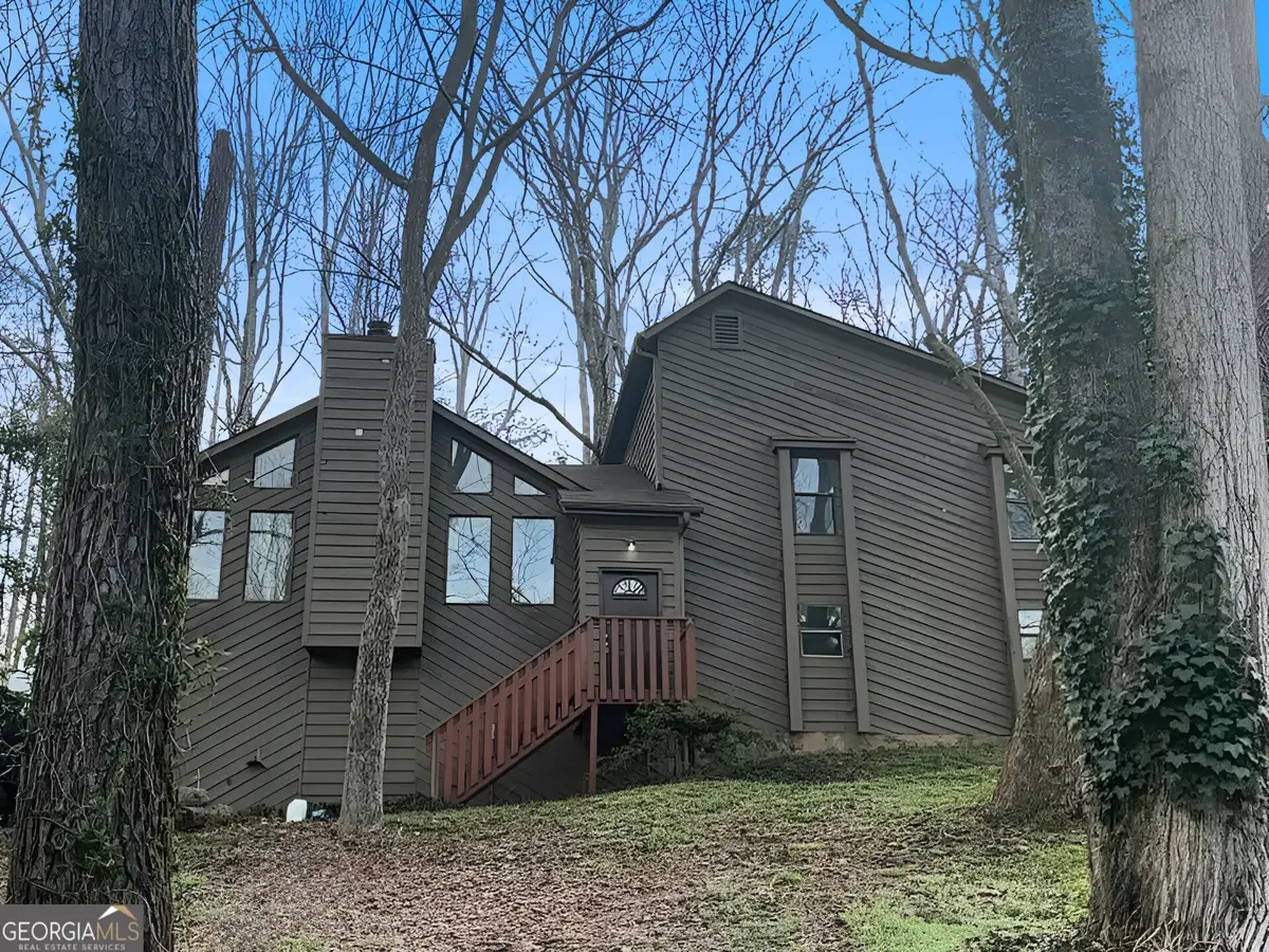 136 Creekview Drive, Woodstock, GA 30188 - #1